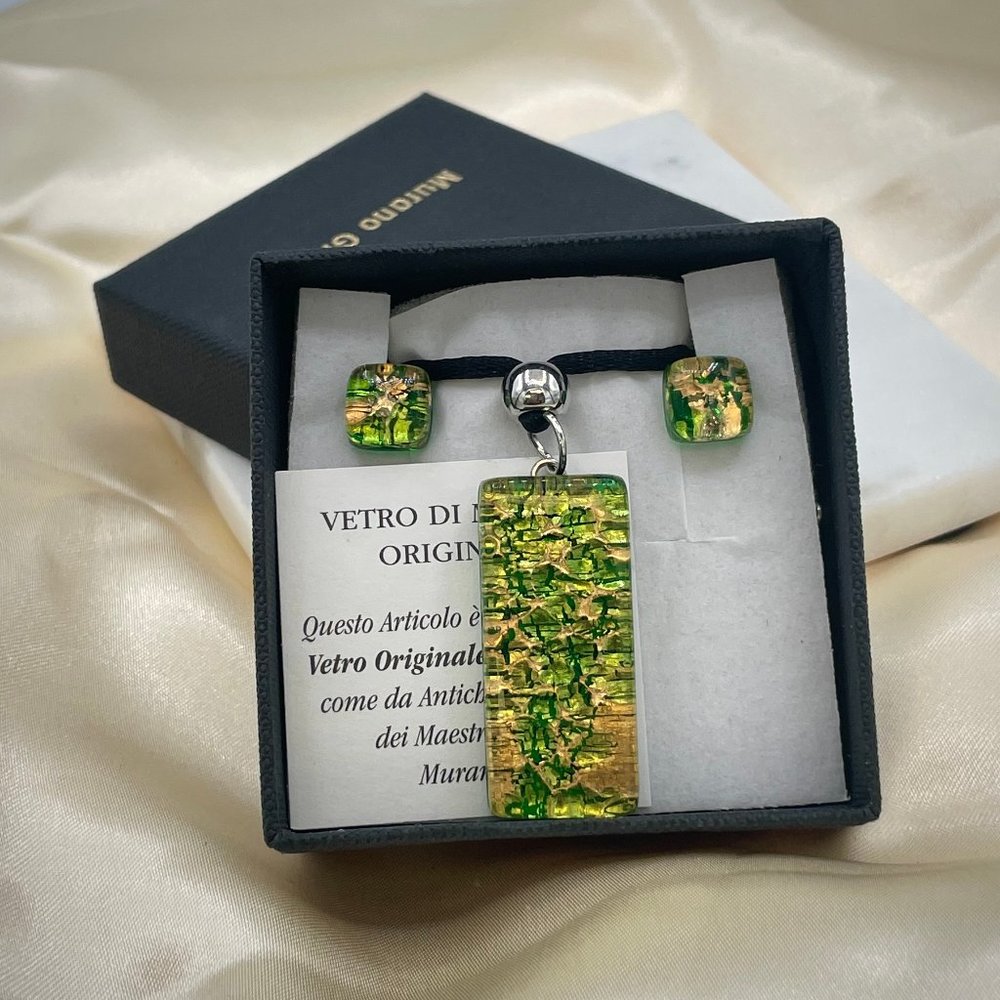 Italian Murano Glass set Necklace and Stud Earrings in Sterling Silver